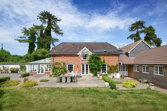 Extension & Refurbishment House In Hampshire